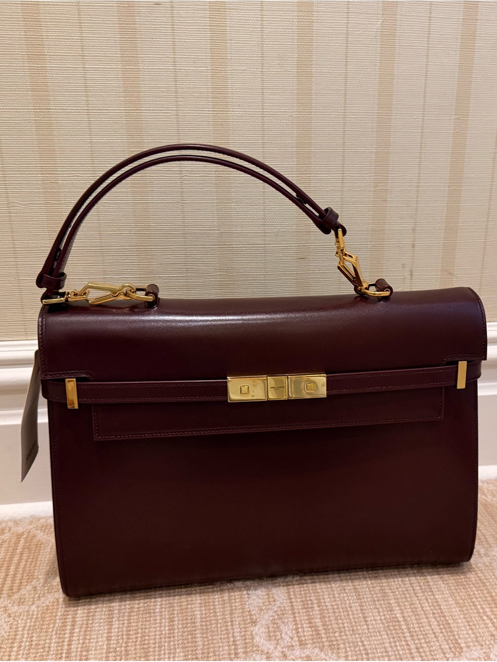 Saint Laurent Manhattan Top Handle Bag in Ultracalf Soft Leather - Hot Wine - Picture 2 of 3